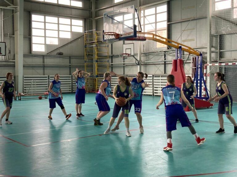 24 – 25 апреля 2021 года в посёлке Воротынск в спортивном комплексе «Лидер» стартовал чемпионат Калужской области по баскетболу