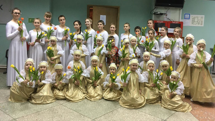 “Победный май” хореографического коллектива “Карамельки”